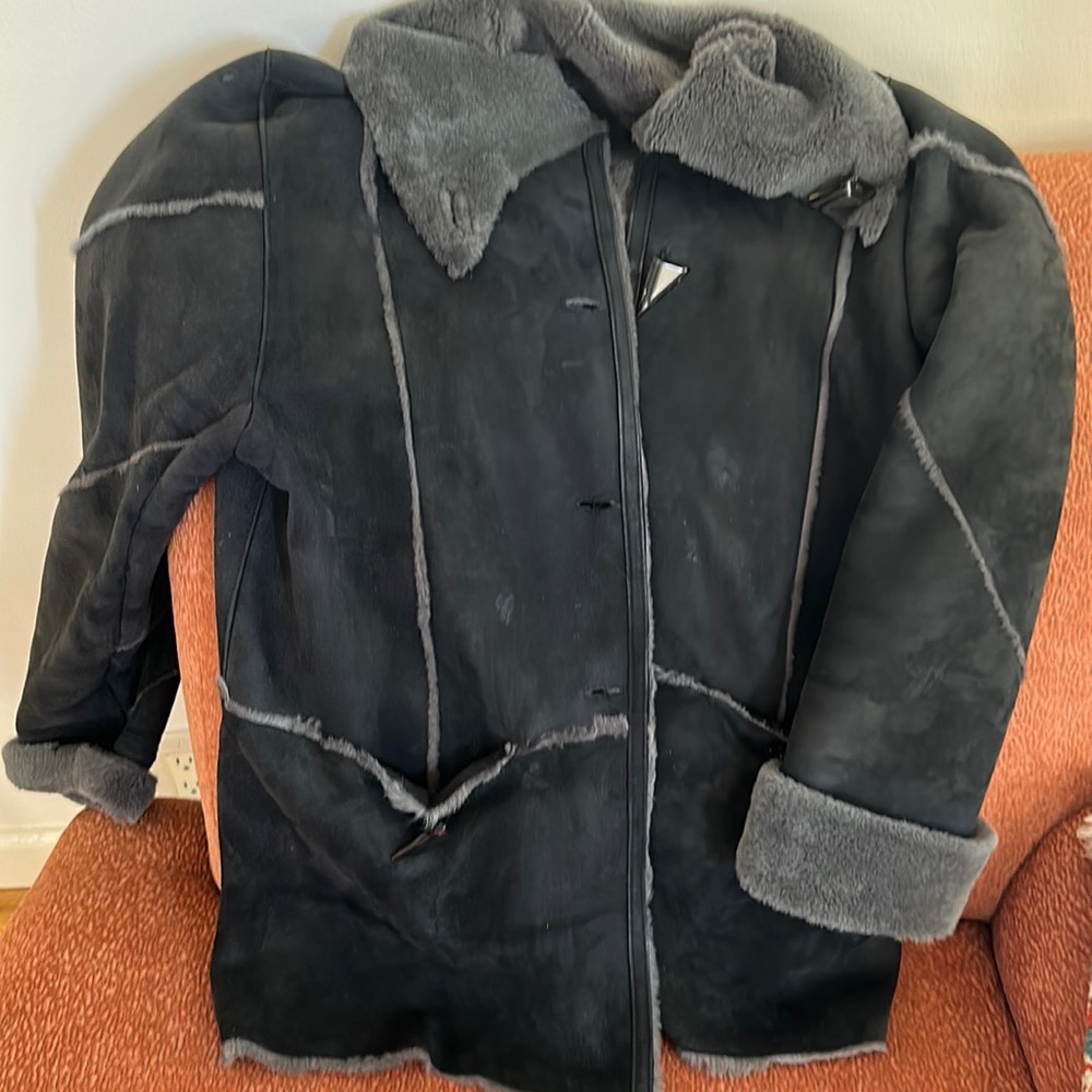 Women shearing grey medium size